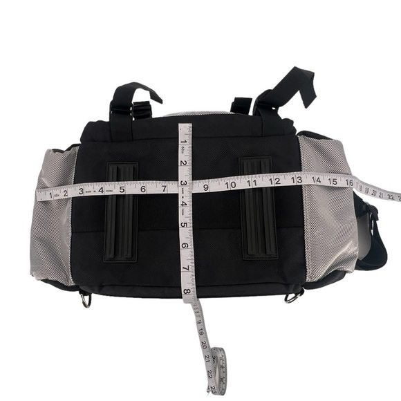 Canon Black 200DG Digital SLR Large Camera And Lens Case Gadget Bag - Picture 8 of 8